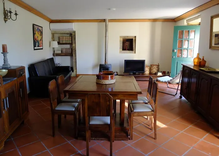 Casas Da Azenha Do Rio
