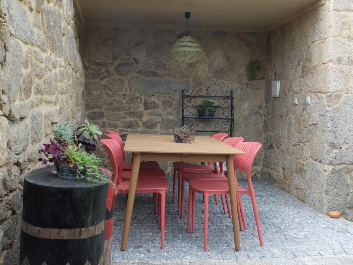 Casas Da Azenha Do Rio Holiday home *